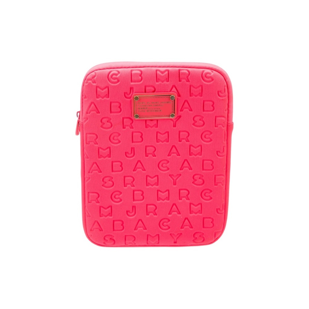Marc by Marc Jacobs Dreamy Logo Tablet Case in Pink Fuchsia
